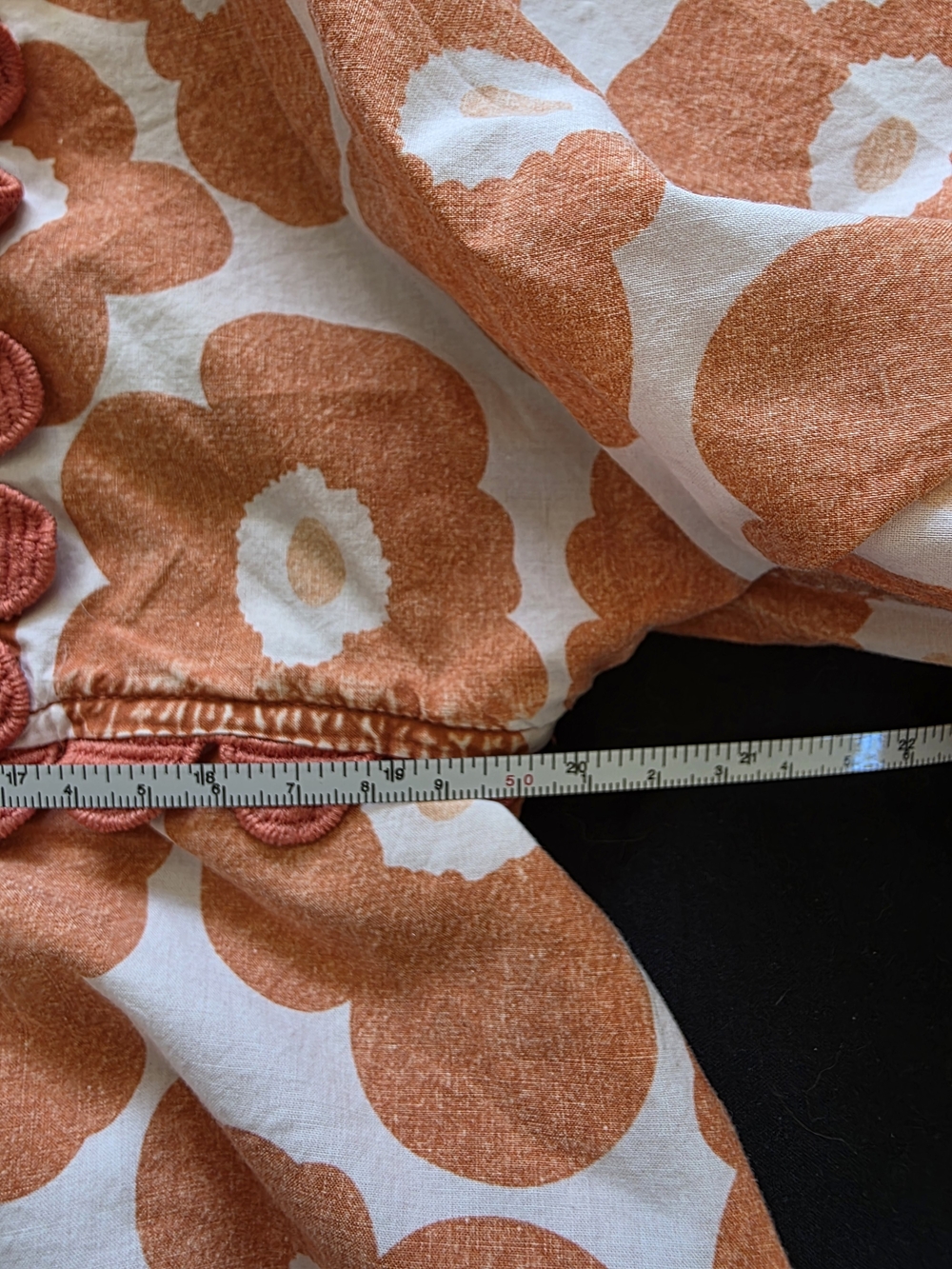 BNWT Sage + Fig Stunning Floral Puffed Sleeve Top - Picture 5 of 5